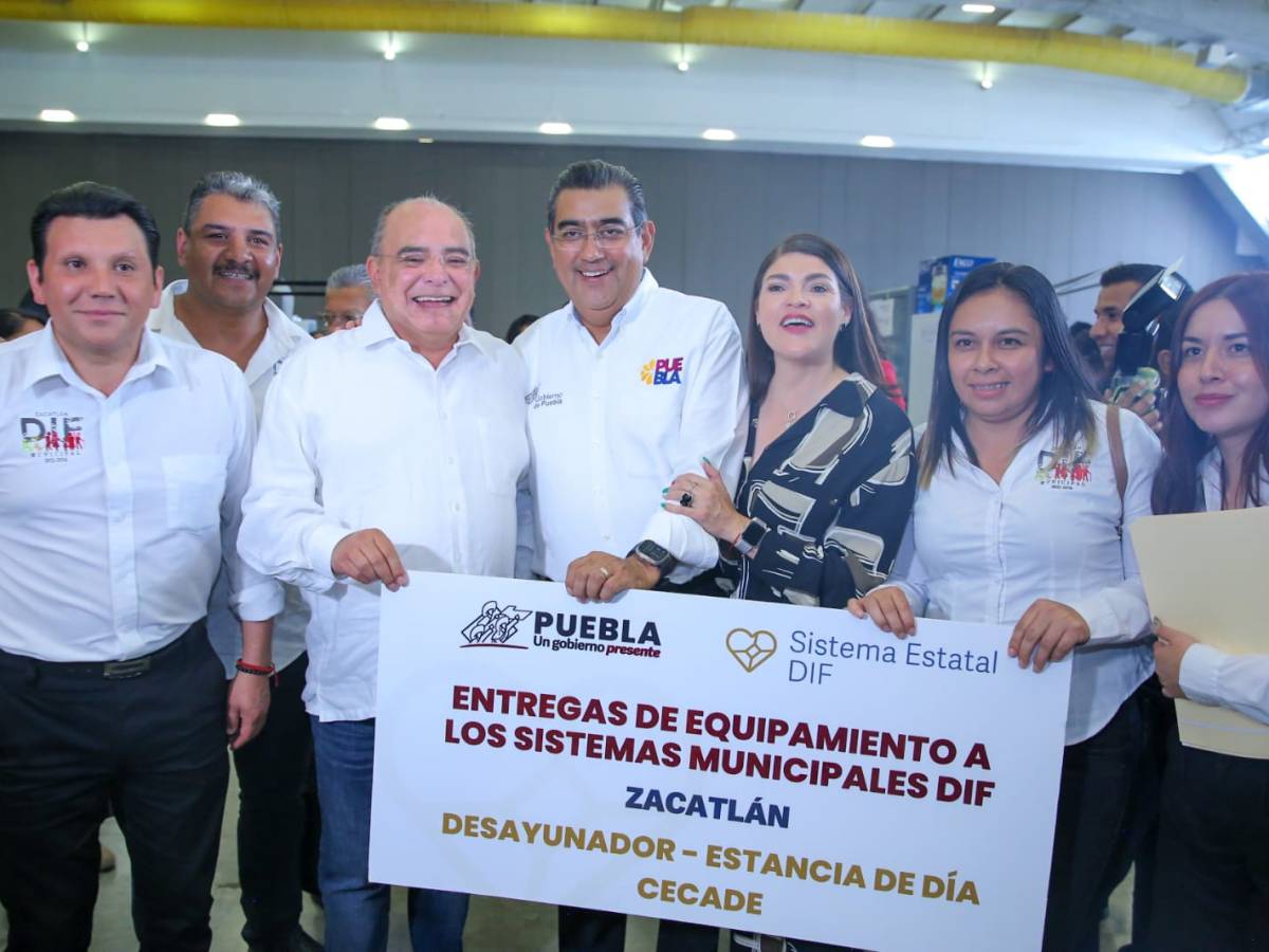 DIF, LA PARTE MÁS GENEROSA DE LOS GOBIERNOS: SERGIO SALOMÓN; ENTREGA EQUIPAMIENTO PARA 69&nbsp;MUNICIPIOS