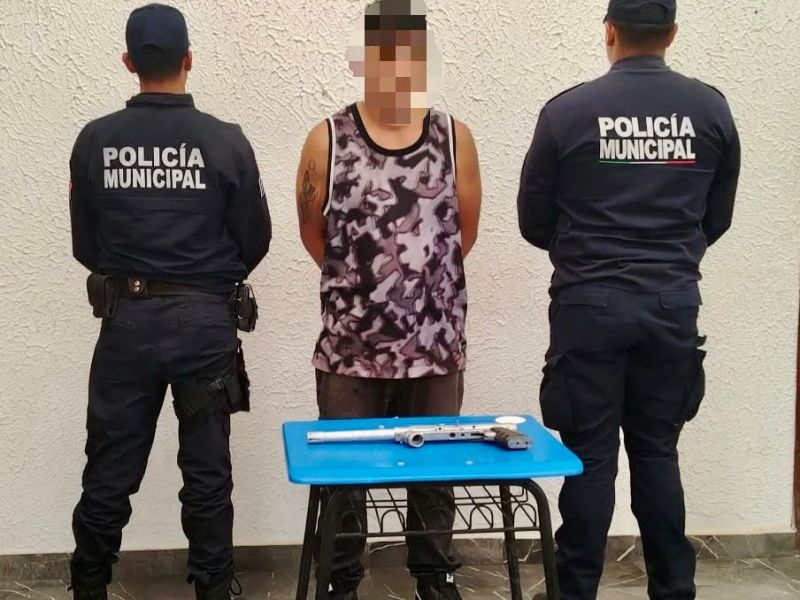 POLICIA DE TLAXCO DETIENE A SUJETO POR PORTACION DE ARMA DE&nbsp;FUEGO