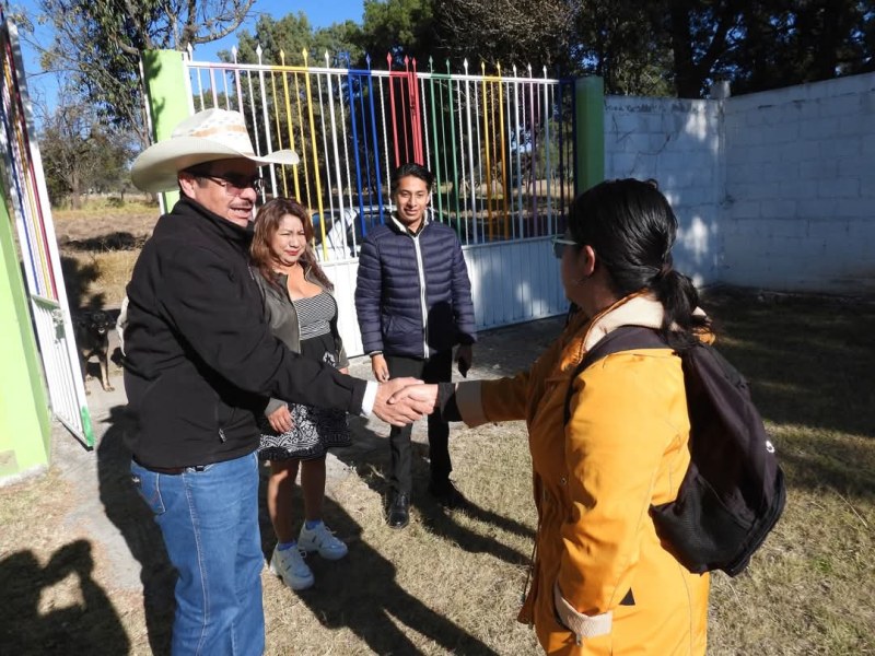 ALCALDE DE YAUHQUEMEHCAN VISITA CONAFE JARDIN&nbsp;COMUNITARIO