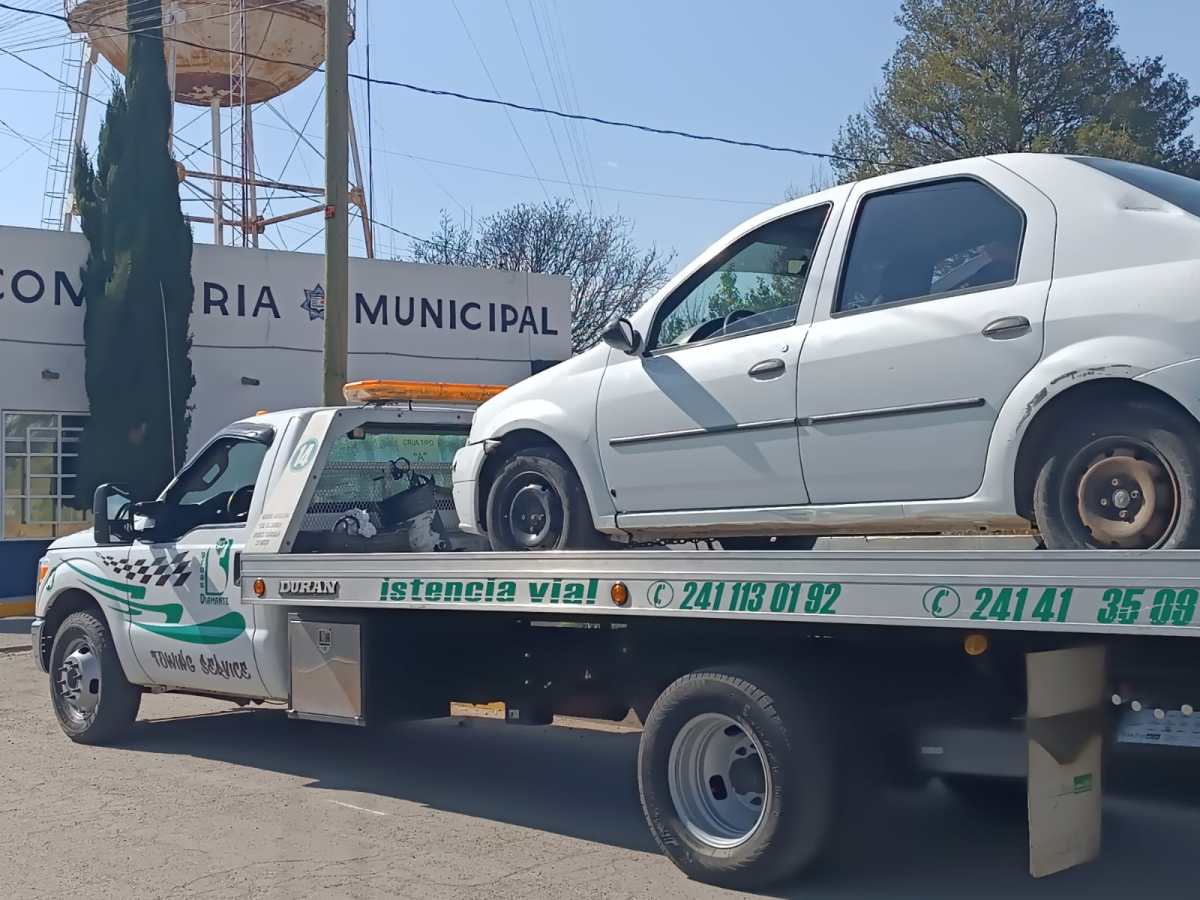 RECUPERA POLICIA DE YAUHQUEMEHCAN VEHICULO&nbsp;ROBADO