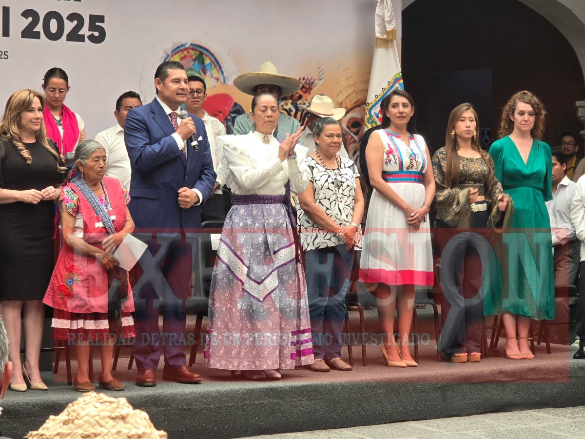 COLOR Y TRADICIÓN: ARRANCA EL FESTIVAL HUEY ATLIXCAYOTL CON GRAN CONVITE EN CASA&nbsp;AGUAYO