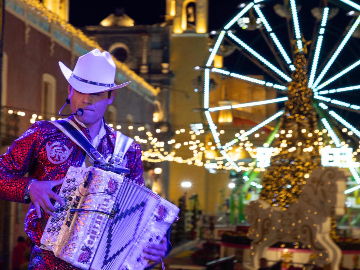 LA MAGIA NAVIDEÑA CONTINUÓ EN HUAMANTLA CON MÚSICA, CINE Y&nbsp;TRADICIONES