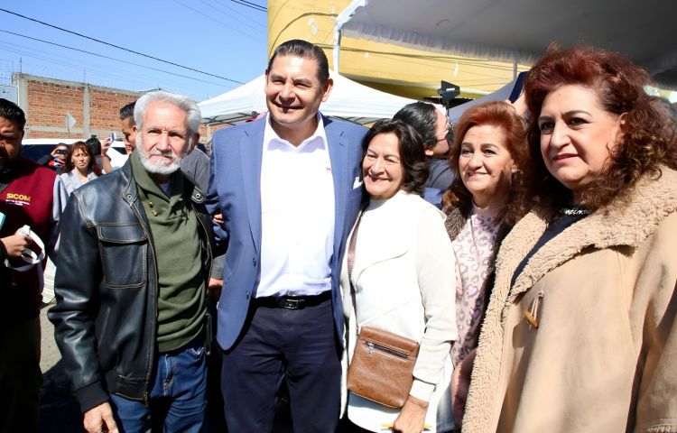 AMOR CON AMOR SE PAGA, GOBERNADOR ARMENTA LLEVA BENEFICIOS AL NORTE DE LA&nbsp;CAPITAL