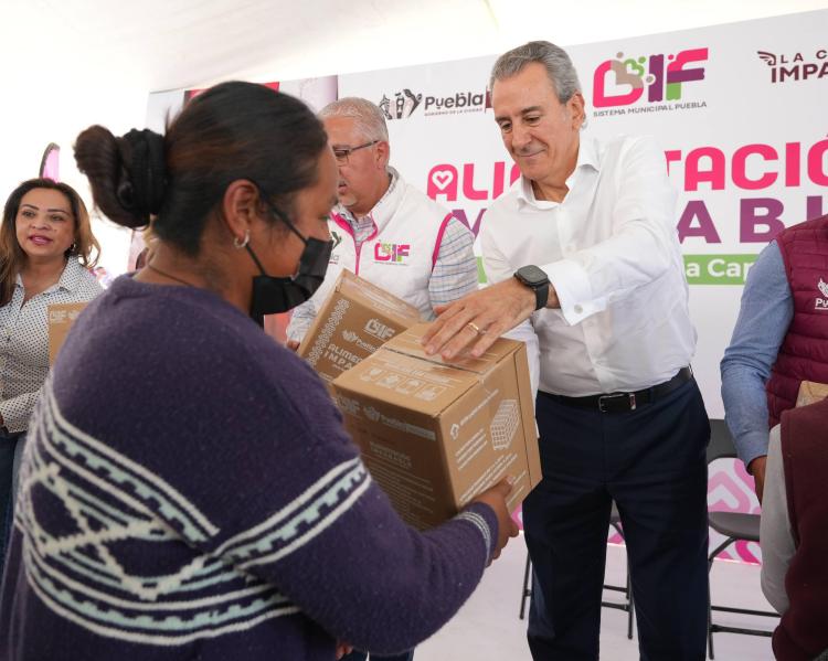 REFUERZA PEPE CHEDRAUI SEGURIDAD ALIMENTARIA CON MÁS DE DOS MIL DESPENSAS EN SANTO TOMÁS&nbsp;CHAUTLA