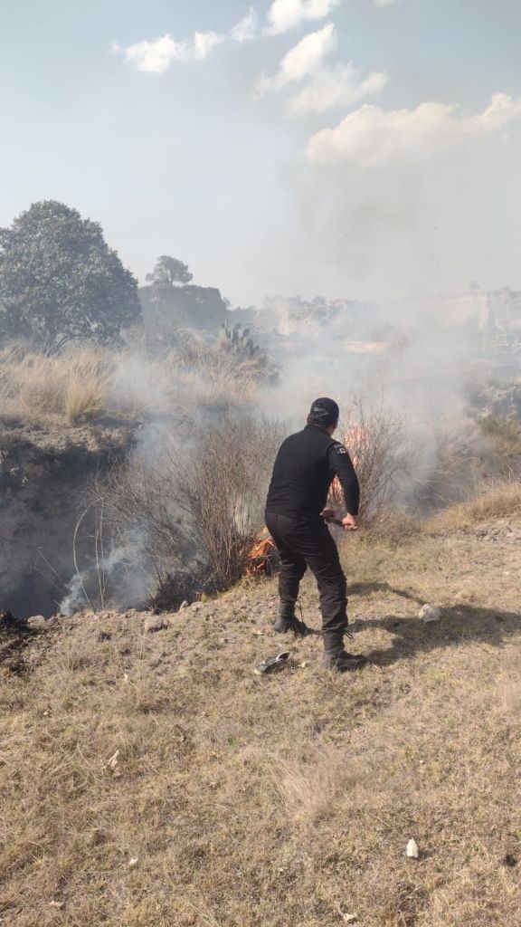 PRONTA INTERVENCIÓN DE LA DIRECCIÓN DE SEGURIDAD PÚBLICA Y PROTECCIÓN CIVIL PERMITE SOFOCAR DOS INCENDIOS DE PASTIZAL EN&nbsp;HUAMANTLA