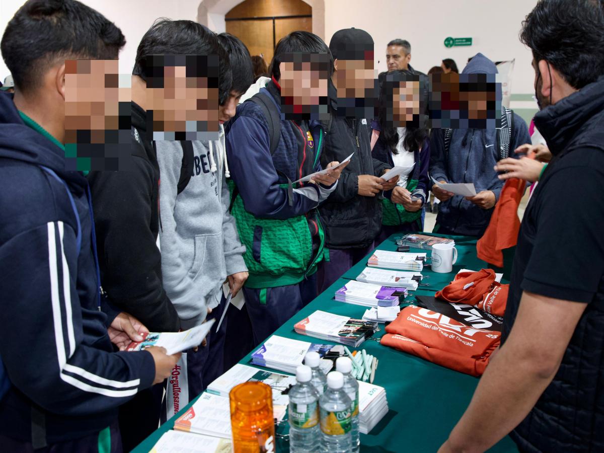 MÁS DE 300 ESTUDIANTES PARTICIPARON EN LA FERIA EDUCATIVA HUAMANTLA&nbsp;2026