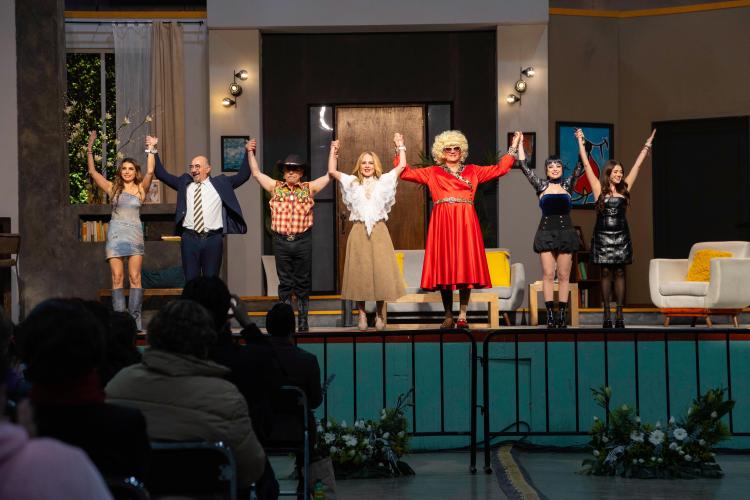 “LA SEÑORA PRESIDENTA” REGALA UNA NOCHE DE ENTRETENIMIENTO Y RISAS A&nbsp;HUAMANTLA