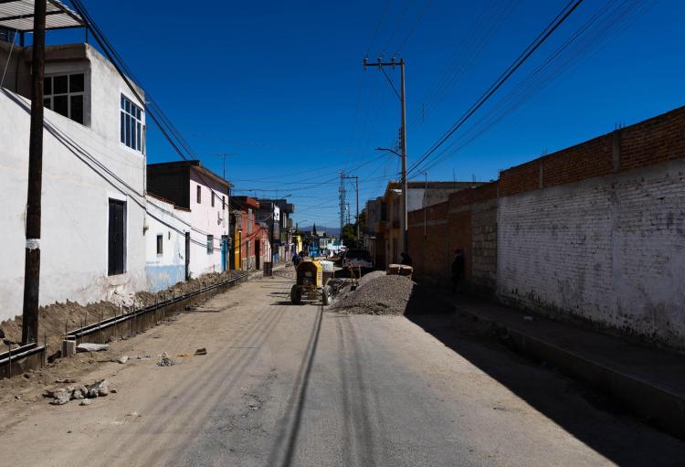 GOBIERNO DE HUAMANTLA REALIZA REHABILITACIÓN DE PAVIMENTO ASFÁLTICO EN CALLE ROSETE ARANDA EN BARRIO LA&nbsp;PRECIOSA