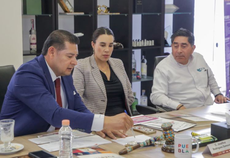 MODERNIZACIÓN DEL AEROPUERTO DE PUEBLA IMPULSARÁ TURISMO, CONECTIVIDAD Y DESARROLLO&nbsp;ECONÓMICO