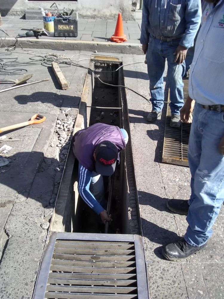 🚰💦💧CAPAMH REFUERZA LABORES DE MANTENIMIENTO Y ATENCIÓN EN LA RED DE AGUA Y DRENAJE EN HUAMANTLA&nbsp;🚰💦💧