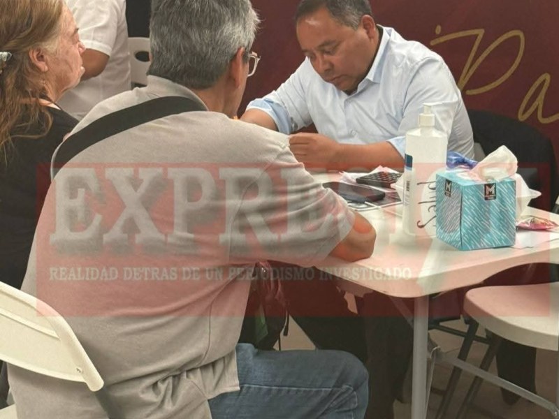 APIZACO ESCUCHA A SU GENTE: GOBIERNO DE Javier Rivera Bonilla ACERCA SOLUCIONES CON «MARTES&nbsp;CIUDADANO»