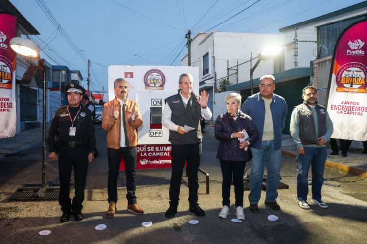 SUPERA GOBIERNO DE PEPE CHEDRAUI LAS 27 MIL 700 MODERNIZACIONES DE ALUMBRADO CON TECNOLOGÍA&nbsp;LED