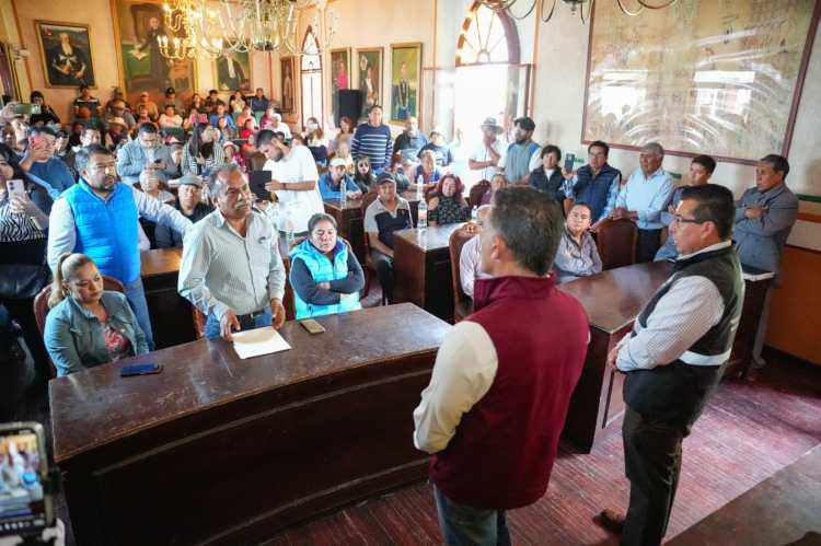 ALCALDE ALFONSO SÁNCHEZ GARCÍA ATIENDE A VECINAS Y VECINOS DE LA COMUNIDAD DE&nbsp;ACUITLAPILCO