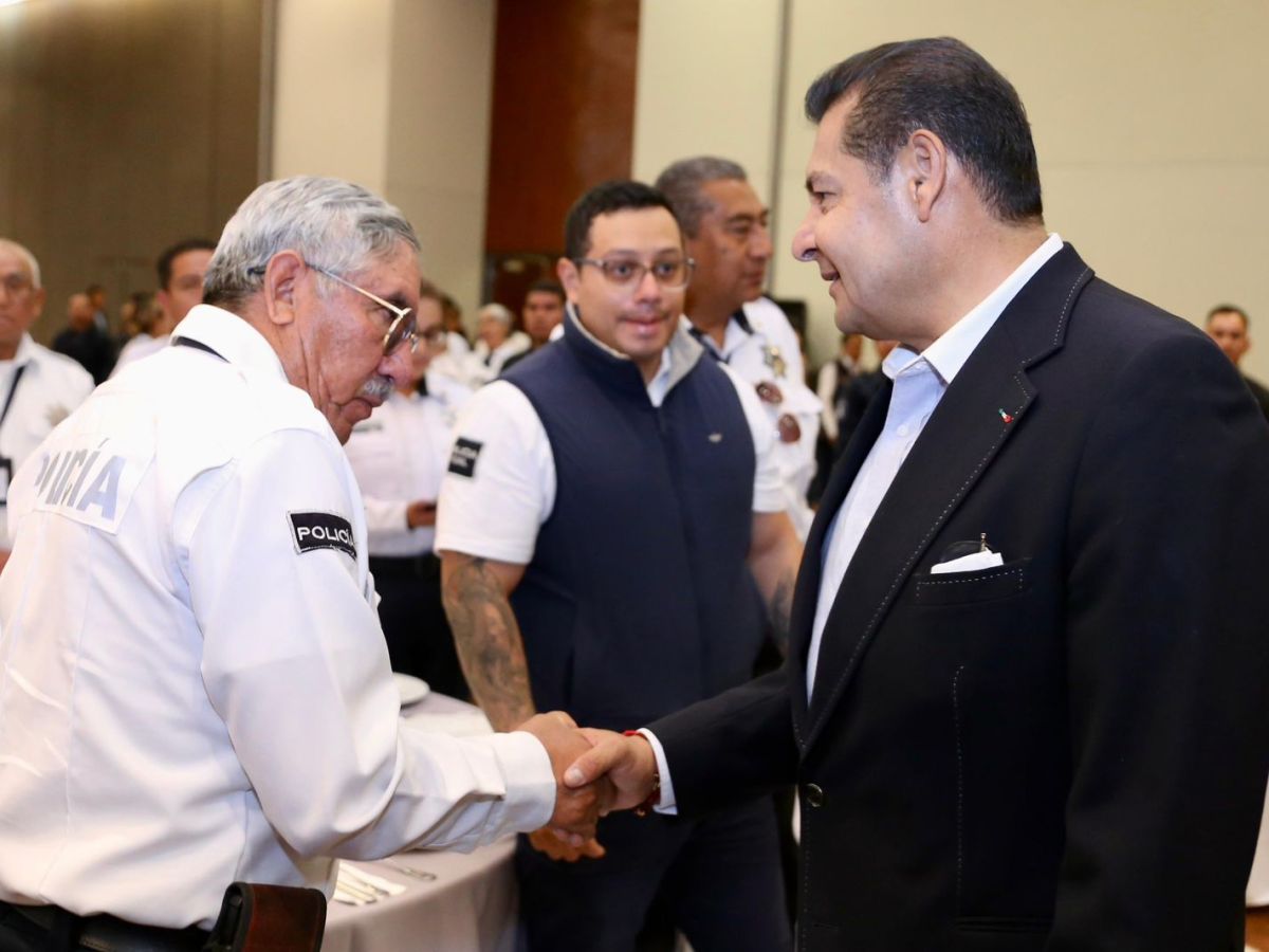 GOBIERNO DE PUEBLA RECONOCE Y DIGNIFICA VALOR&nbsp;POLICIAL