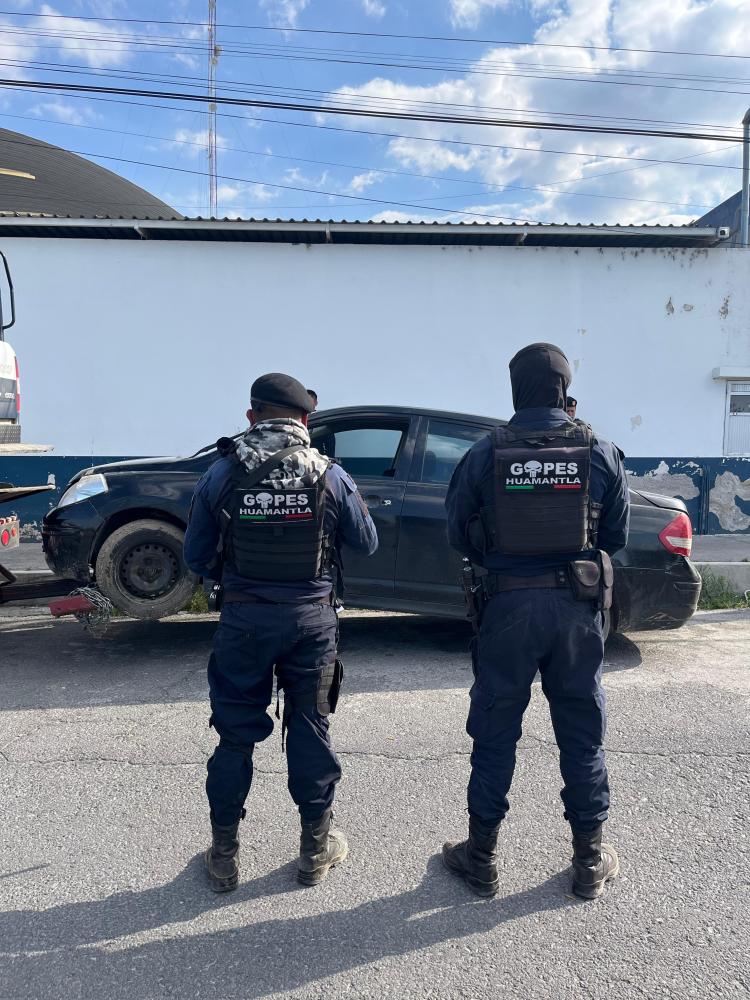 RESULTADOS CONTUNDENTES EN SEGURIDAD POLICÍA DE HUAMANTLA RECUPERA VEHÍCULO&nbsp;ROBADO