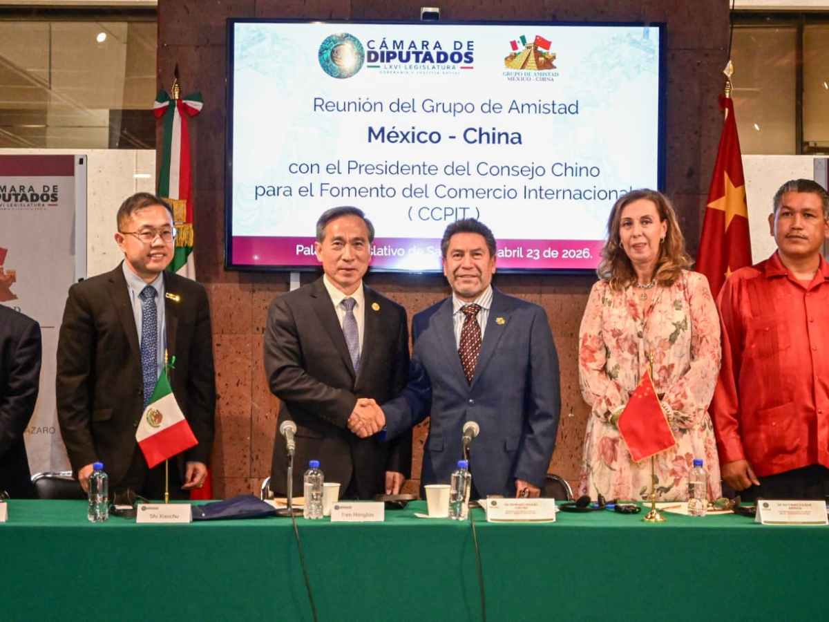 PRESIDE RAY VÁZQUEZ REUNIÓN DEL GRUPO DE AMISTAD 🇲🇽MEXICO-CHINA🇨🇳