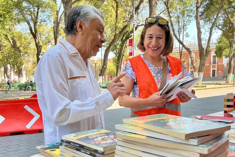 AYUNTAMIENTO DE TLAXCALA ACERCA LIBROS A LA CIUDADANÍA CON “CARRIL DE LA&nbsp;CULTURA”