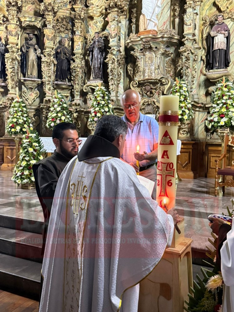 🕯️✝️VIGILIA PASCUAL EN EL CONVENTO FRANCISCANO EN HUAMANTLA&nbsp;🕯✝️