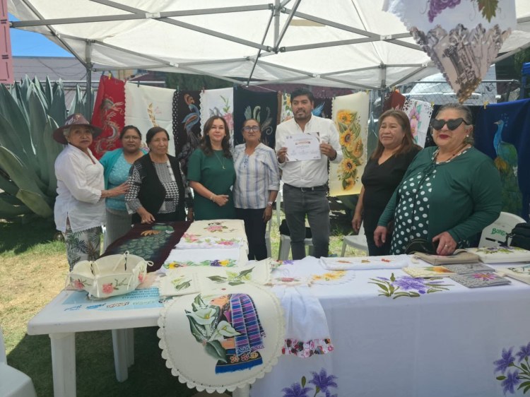 DIF APIZACO CLAUSURA CURSOS Y TALLERES EN SANTA&nbsp;ROSA