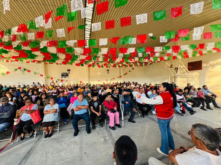 EN EL DÍA DEL MAESTRO ANA LILIA RECONOCE LA VOCACIÓN Y ENTREGA DEL MAGISTERIO&nbsp;TLAXCALTECA