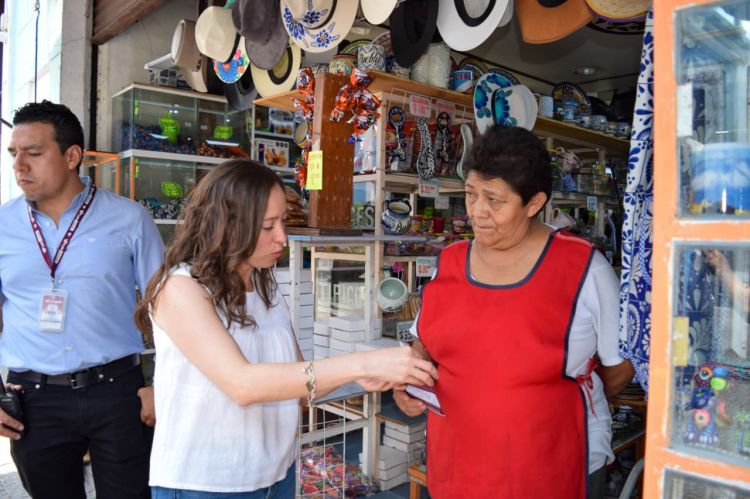 GOBIERNO DE LA CIUDAD FORTALECE EL CUIDADO DEL ESPACIO PÚBLICO CON ACERCAMIENTO A LOCATARIOS DE LA CALLE DE LOS&nbsp;DULCES