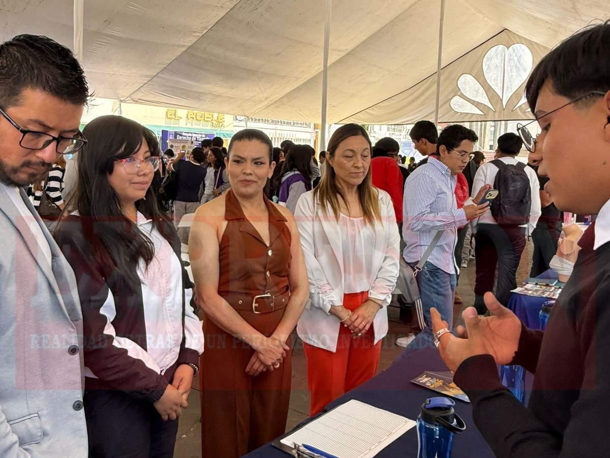 MÁS DE TRES MIL ALUMNOS PARTICIPAN EN LA FERIA UNIVERSITARIA «EXPO FUTURO UNIVERSITARIO 2026 EN&nbsp;APIZACO