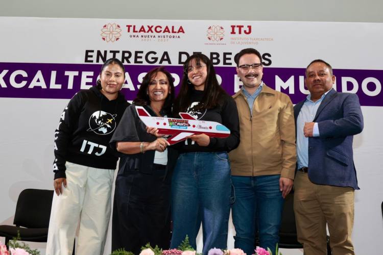 ENTREGA GOBERNADORA BECAS “TLAXCALTECAS POR EL MUNDO 2026” A 200&nbsp;JÓVENES