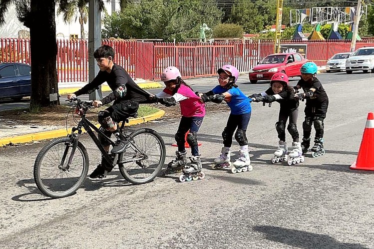 FAMILIAS CONVIVEN Y SE EJERCITAN CON SEGURIDAD Y ALEGRÍA EN EL REGRESO DE “MUÉVETE&nbsp;TLAXCALA”