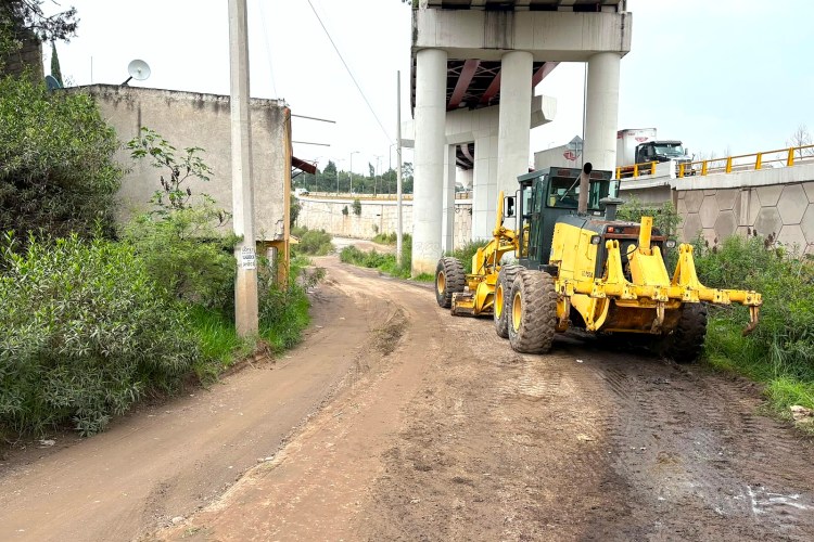GOBIERNO DE ALFONSO SÁNCHEZ GARCÍA DA MANTENIMIENTO A CALLE REVOLUCIÓN EN SAN ESTEBAN&nbsp;TIZATLÁN