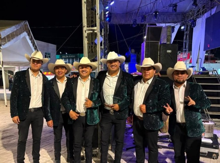 EL TALENTO DE TEQUEXQUITLA BRILLO CON LUZ&nbsp;PROPIA