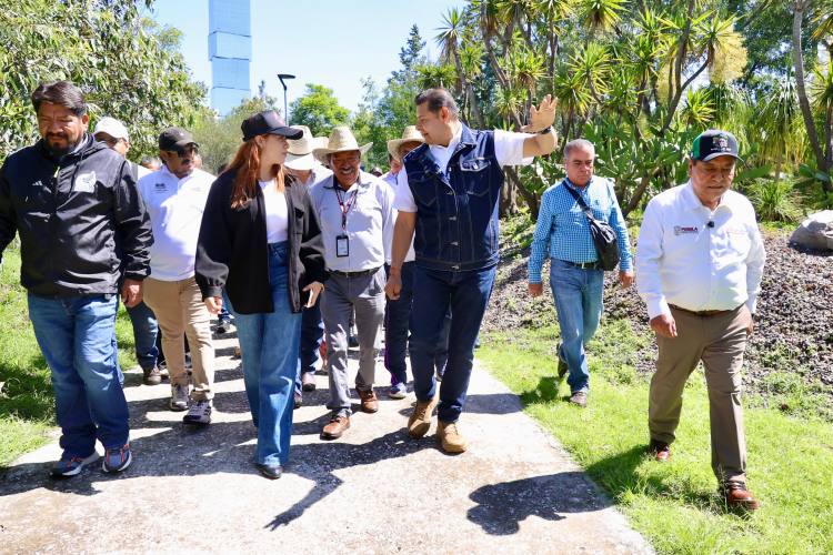 CON OBRA COMUNITARIA Y MAQUINARIA, GOBIERNO ESTATAL INTERVIENE DESLAVE EN PARQUE&nbsp;METROPOLITANO