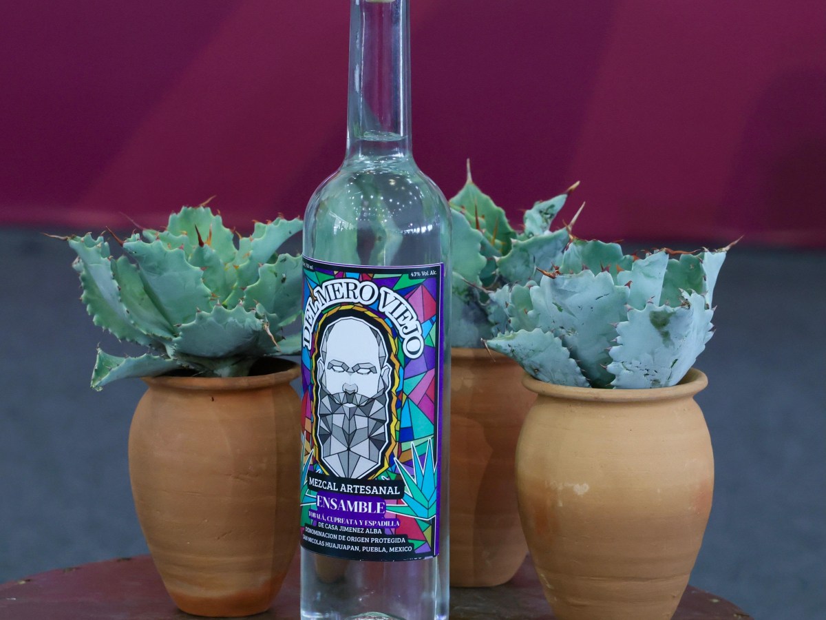 GOBIERNO ESTATAL RECONOCE LA EXCELENCIA DEL MEZCAL POBLANO CON “PREMIO AL ORIGEN&nbsp;2026”