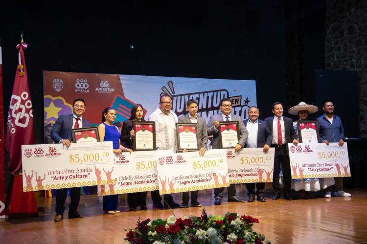 ENTREGA EL AYUNTAMIENTO DE APIZACO EL PREMIO MUNICIPAL DE LA JUVENTUD&nbsp;2026