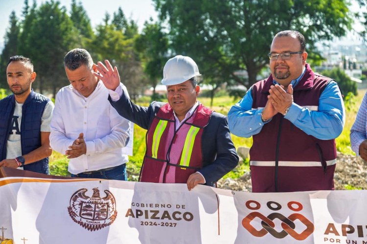 🚧👷INICIA GOBIERNO MUNICIPAL DE #APIZACO OBRAS DE DRENAJE Y SEGURIDAD EN LA COLONIA LOMA FLORIDA CON MÁS DE 1.1&nbsp;MDP🚧👷