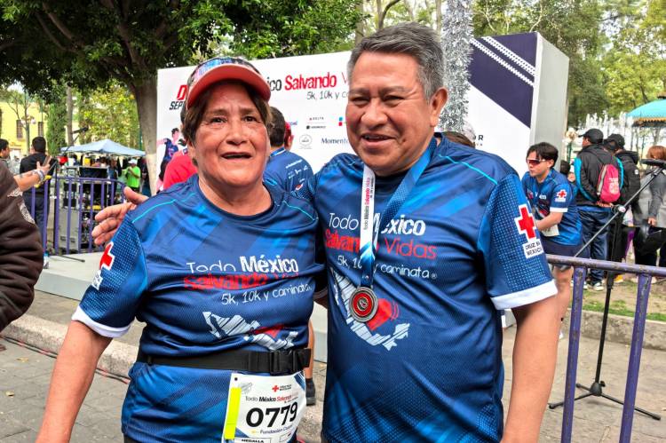 ALCALDE CARLOS LÓPEZ SUÁREZ DIO ARRANQUE A LA CARRERA “TODO MÉXICO SALVANDO VIDAS” EN LA&nbsp;CAPITAL