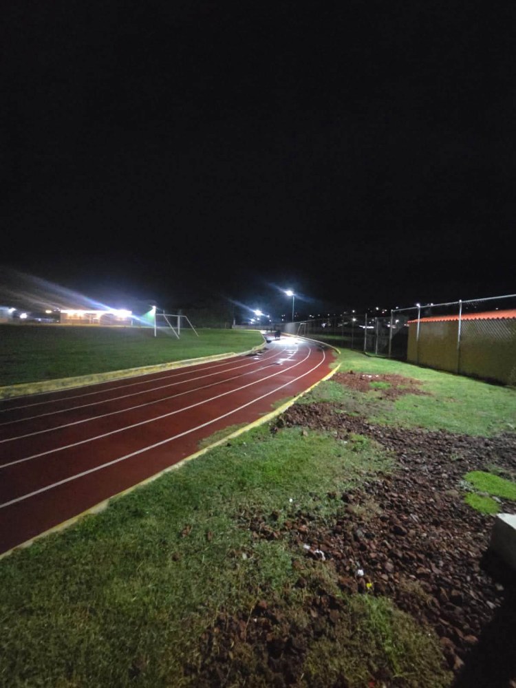 💡 ¡MEJOR ILUMINACIÓN PARA NUESTRA UNIDAD DEPORTIVA!&nbsp;🏟️✨