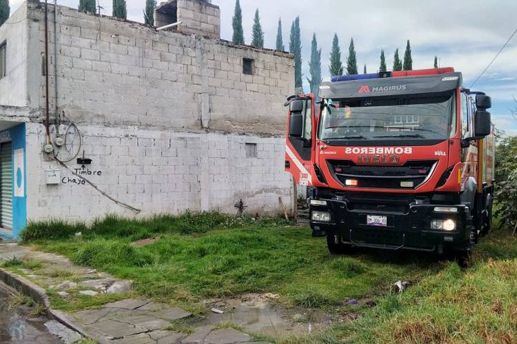 ATIENDE SEGURIDAD MUNICIPAL INCENDIO EN VIVIENDA DE&nbsp;TLACOMULCO