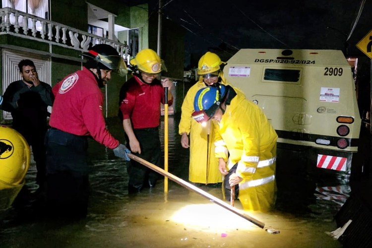 COORDINA AYUNTAMIENTO DE TLAXCALA ATENCIÓN A AFECTACIONES POR FUERTE LLUVIA EN LA&nbsp;CAPITAL