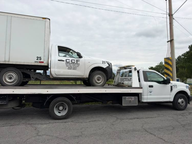 POLICÍA MUNICIPAL DE HUAMANTLA RECUPERA CAMIONETA CON REPORTE DE ROBO EN&nbsp;TAMAULIPAS